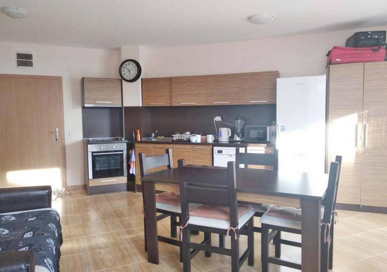 Sky Dreams Apartment Sveti Vlas Ngoại thất bức ảnh