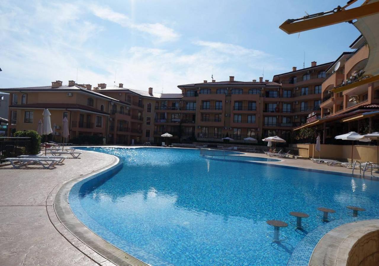 Sky Dreams Apartment Sveti Vlas Ngoại thất bức ảnh